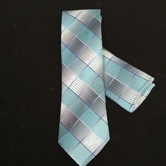 MEN'S STACY ADAMS TIE AND POCKET SQUARE SET - Picture 1 of 3